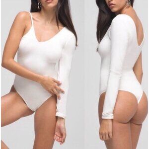 Good American NEW NWT Ivory V Neck Asymmetrical Shoulder Bodysuit XL (4)